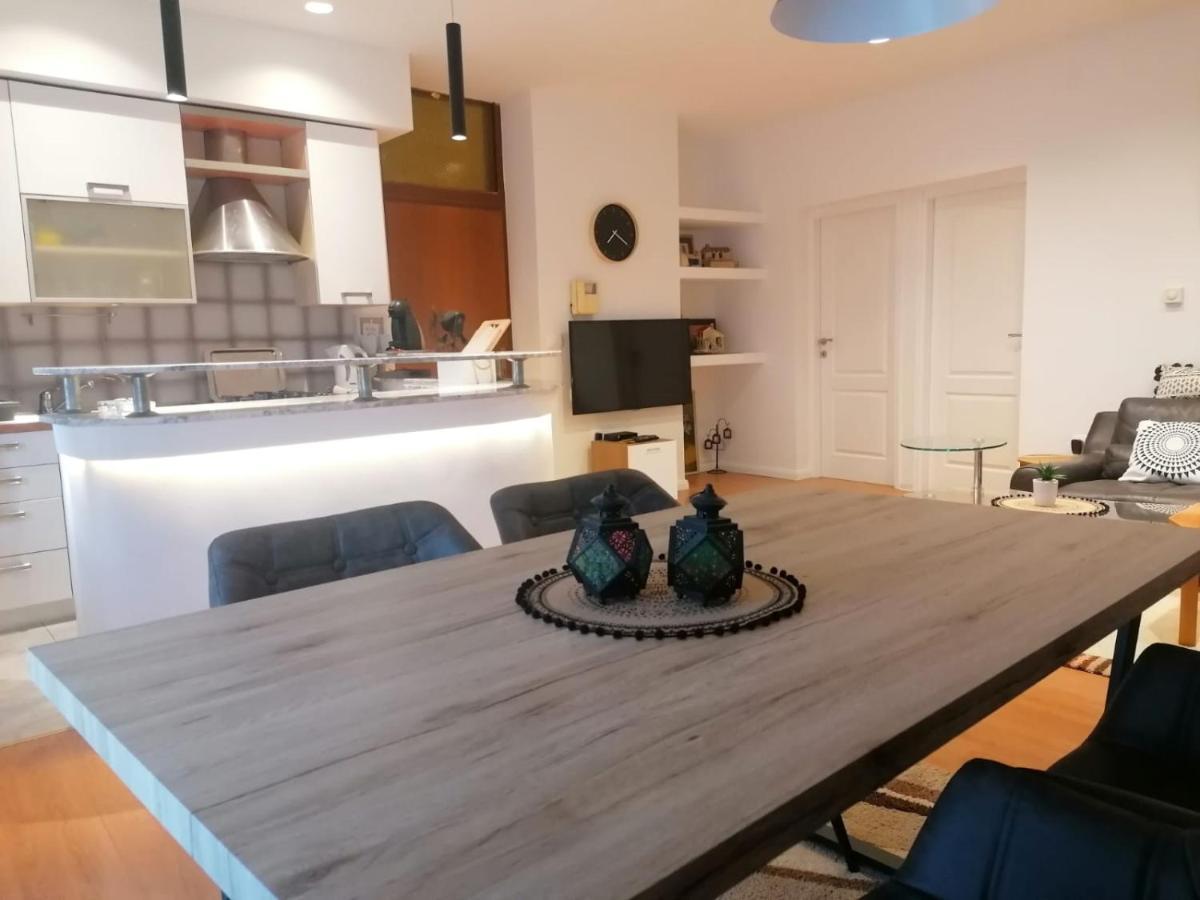 Apartment Pino Zára Kültér fotó