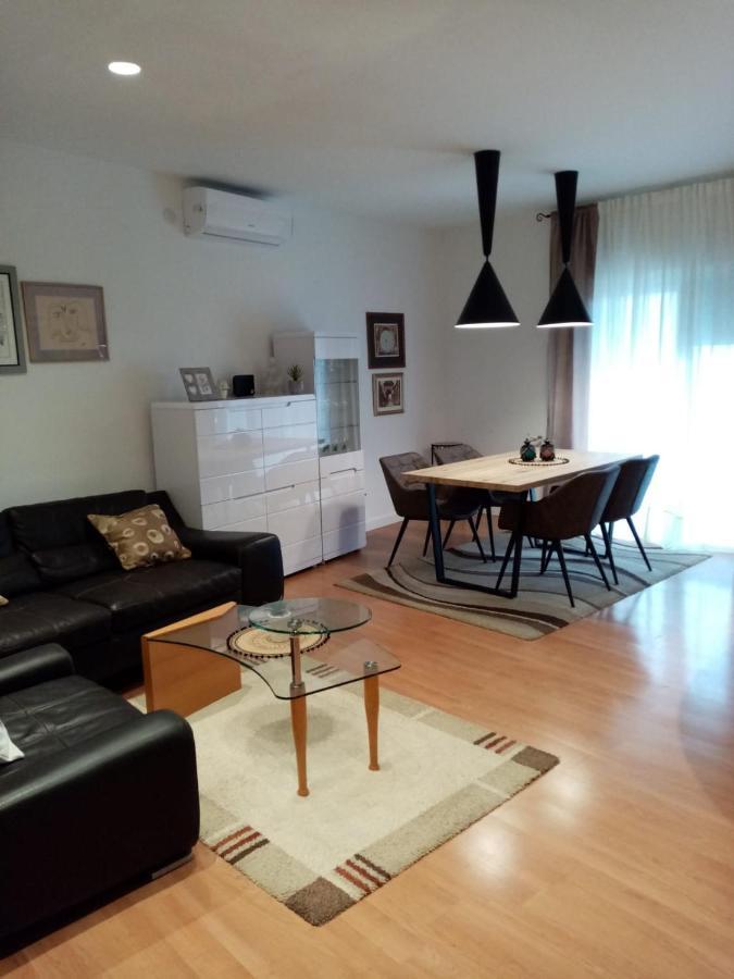 Apartment Pino Zára Kültér fotó